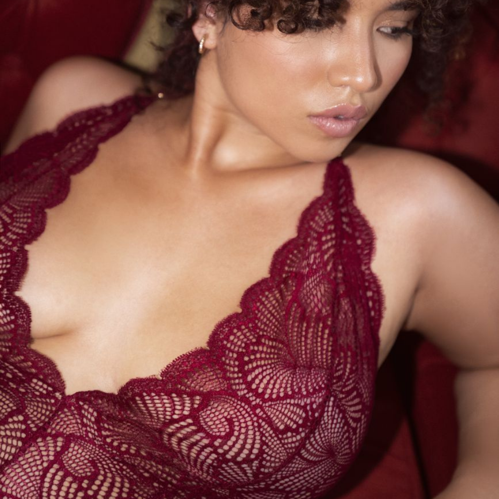 Wave Lace Bodysuit - Rosewood